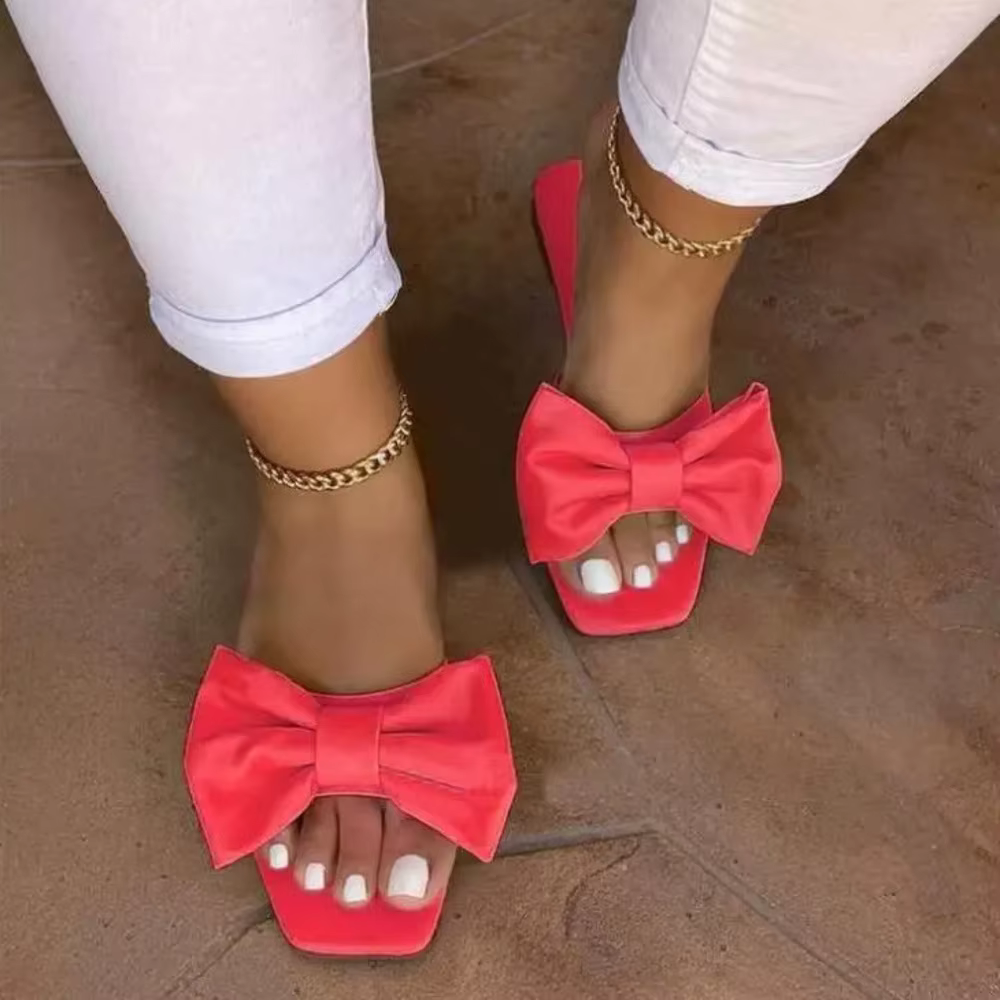 Tong noeud papillon pour femme